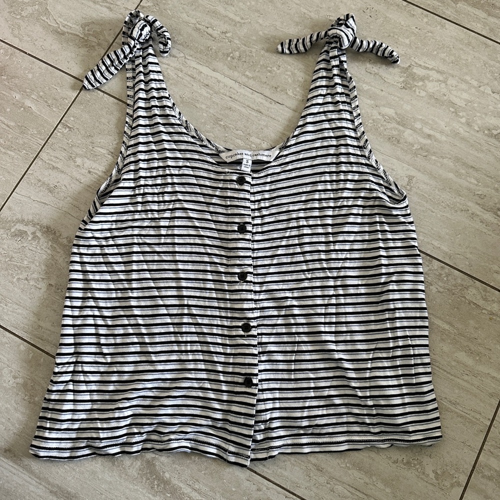 Cupcakes and Cashmere cotton tank. Slightly cropped. (Purchased from Revolve)